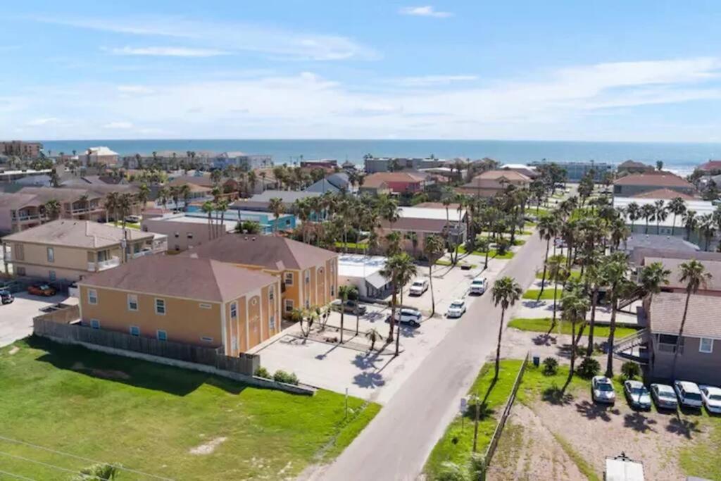Luxury 3 Bed 2 Bath 2Nd Floor Condo By Beach South Padre Island Kültér fotó